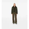 Chaqueta corta de nailon acolchada