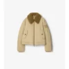 Chaqueta de gabardine con cuello de piel de oveja Chaqueta de gabardine con cuello de piel de oveja