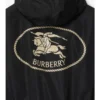Chaqueta de nailon con sello del caballero