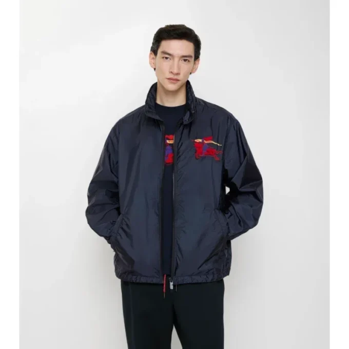 Chaqueta de nailon EKD