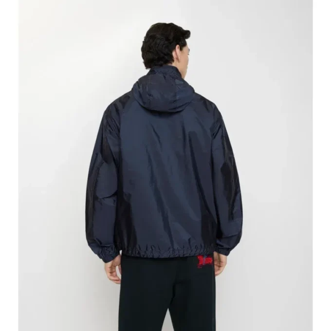 Chaqueta de nailon EKD