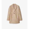 Chaqueta entallada de lana rosa Chaqueta entallada de lana rosa