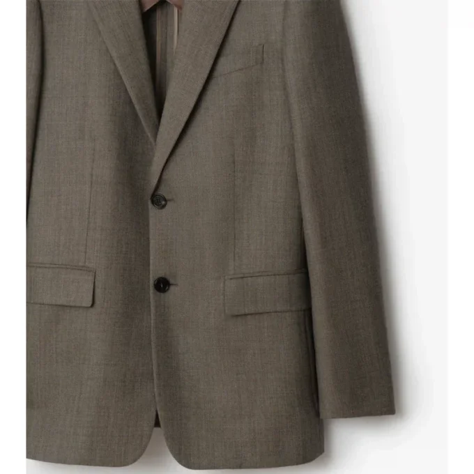 Chaqueta entallada de lana «sharkskin» Chaqueta entallada de lana «sharkskin»