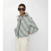 Chaqueta reversible corta con estampado de cuadros