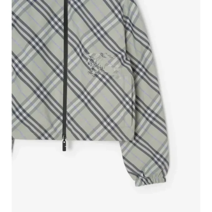 Chaqueta reversible corta con estampado de cuadros