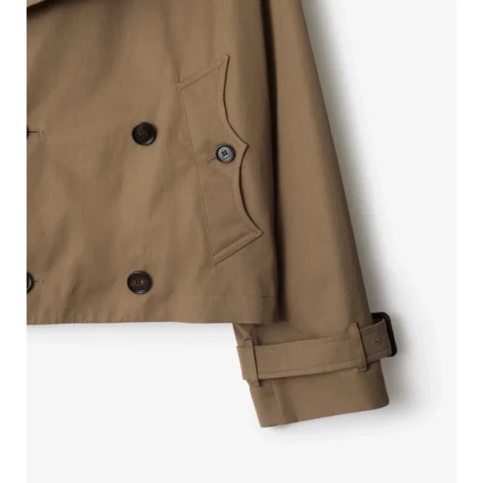 Chaqueta trench corta de Gabardine Chaqueta trench corta de Gabardine