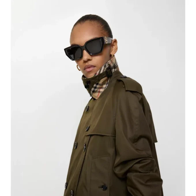 Chaqueta trench Mayfair corta de Tropical Gabardine Chaqueta trench Mayfair corta de Tropical Gabardine