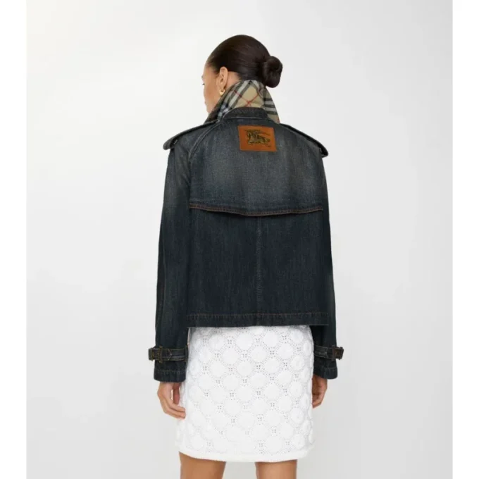 Chaqueta trench Mayfair de denim corta Chaqueta trench Mayfair de denim corta
