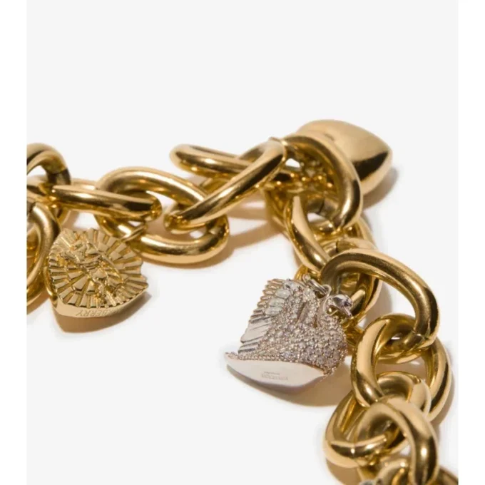 Collar con dijes 