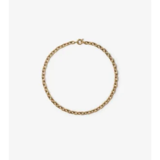 Collar de cadena con dijes