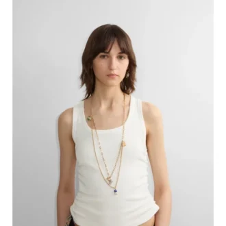 Collar de doble vuelta con dijes 