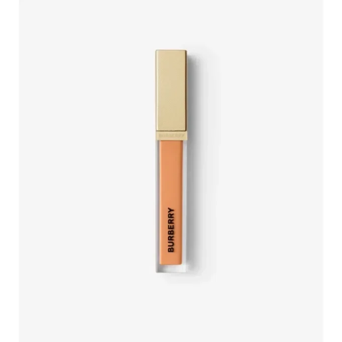 Corrector perfeccionador Beyond Wear – 110 Neutro medio-oscuro Corrector perfeccionador Beyond Wear – 110 Neutro medio-oscuro