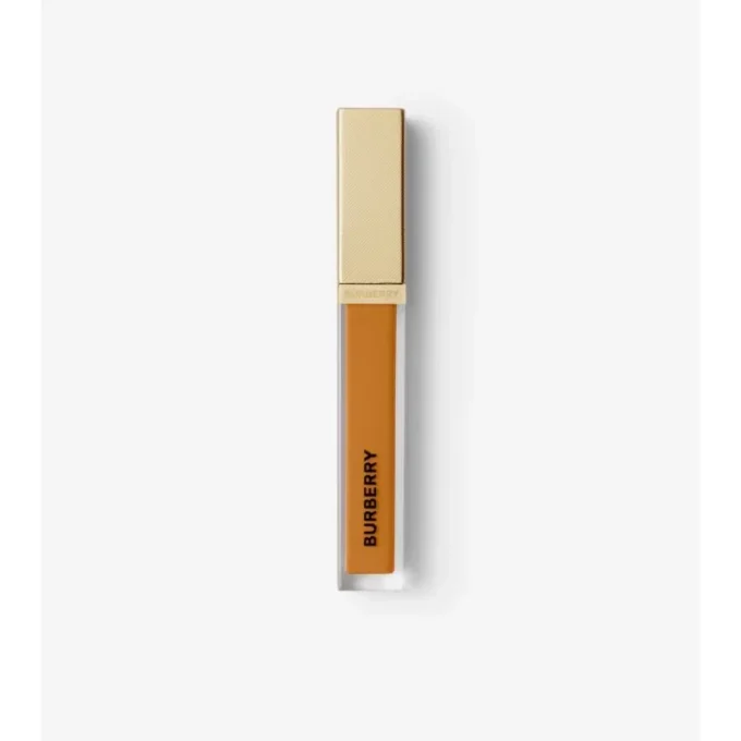 Corrector perfeccionador Beyond Wear – 120 Deep Warm