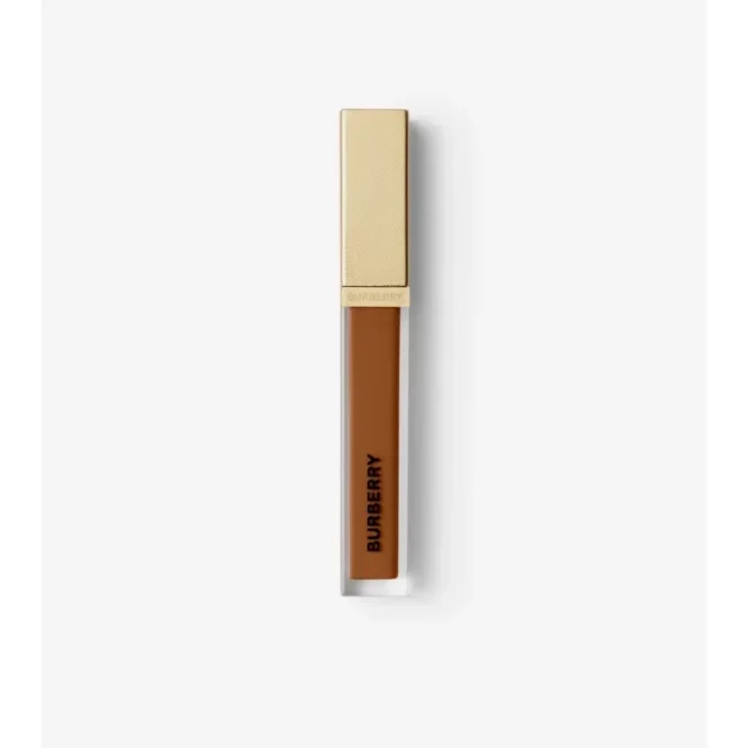 Corrector perfeccionador Beyond Wear – 140 Deep Cool