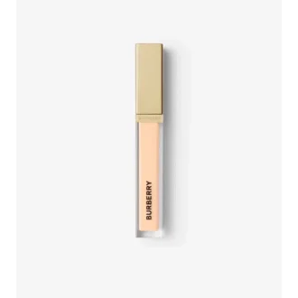 Corrector perfeccionador Beyond Wear – 20 Fair Neutral