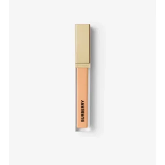 Corrector perfeccionador Beyond Wear – 70 Medium Neutral