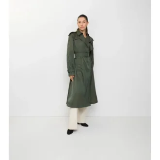 Gabardina larga de nylon con capucha