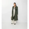 Gabardina larga de nylon con capucha