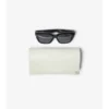 Gafas de sol cuadradas con incrustaciones de cuadros