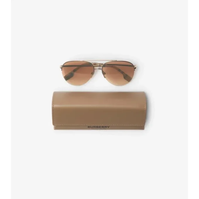 Gafas de sol de aviador con detalle de cuadros