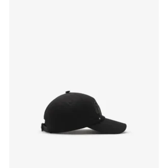 Gorra de béisbol de Gabardine con logotipo cursivo y estampado de cuadros