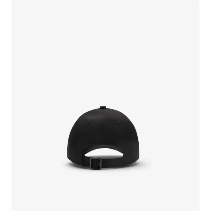 Gorra de béisbol de Gabardine con logotipo cursivo y estampado de cuadros Gorra de béisbol de Gabardine con logotipo cursivo y estampado de cuadros
