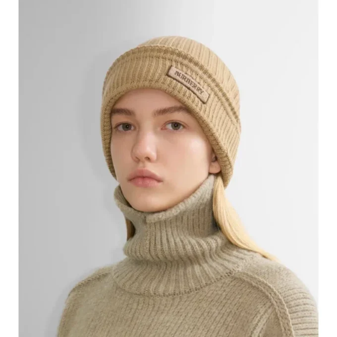 Gorro de lana con logotipo