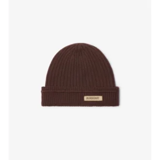 Gorro de lana con parche con el logotipo