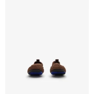 Mocasines de gamuza color beige