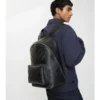 Mochila con estampado de cuadros en relieve Mochila con estampado de cuadros en relieve