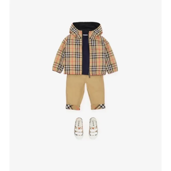 Pantalones de algodón con vuelta y estampado de cuadros Pantalones de algodón con vuelta y estampado de cuadros
