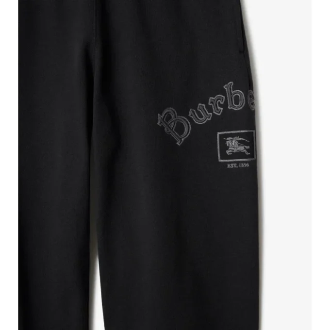 Pantalones de chándal de algodón con logotipo gótico Pantalones de chándal de algodón con logotipo gótico