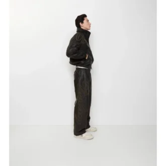 Pantalones de cuero con logotipo en cursiva Pantalones de cuero con logotipo en cursiva