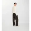 Pantalones de cuero con logotipo en cursiva Pantalones de cuero con logotipo en cursiva