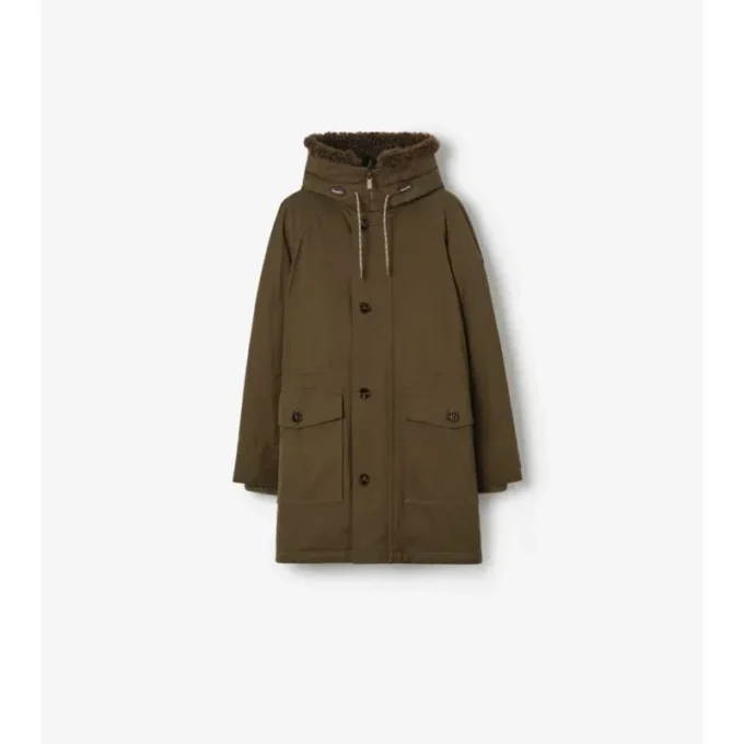 Parka de Gabardine con ribete de piel de oveja Parka de Gabardine con ribete de piel de oveja
