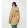 Parka de nailon acolchada Parka de nailon acolchada