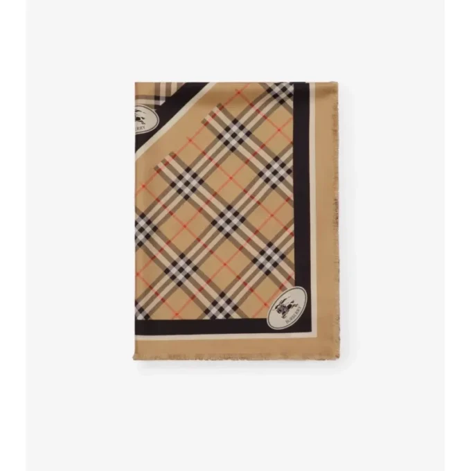 Pañuelo de seda con estampado de caballero y cuadros Pañuelo de seda con estampado de caballero y cuadros