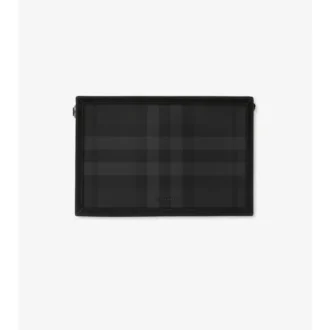 Pochette avec fermeture éclair et motif de carreaux
