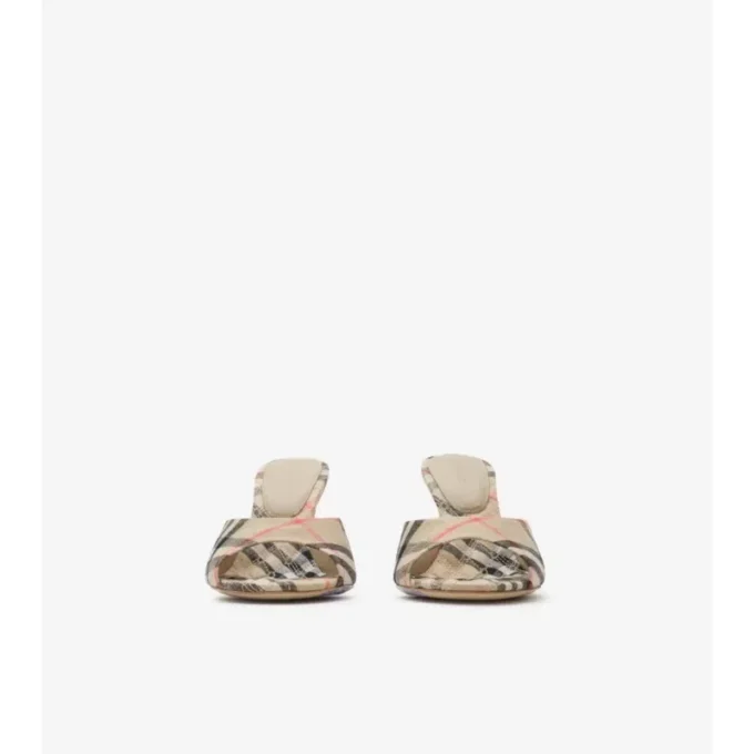 Sandalias altas Mews con estampado de cuadros Sandalias altas Mews con estampado de cuadros