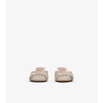 Sandalias bajas Check Mews