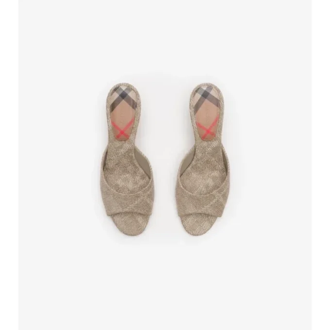 Sandalias bajas Check Mews Sandalias bajas Check Mews