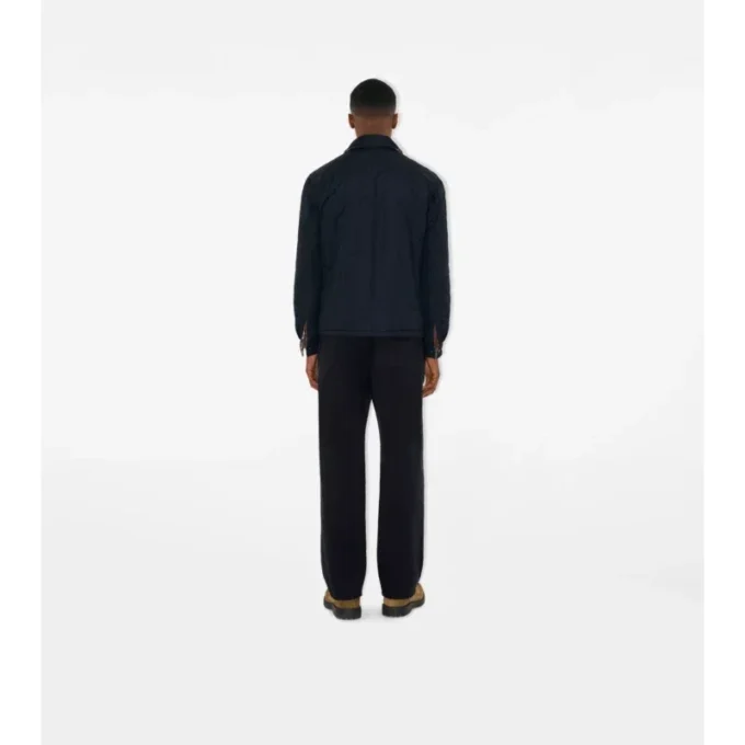 Sobrecamiseta reversible de nailon acolchado Sobrecamiseta reversible de nailon acolchado