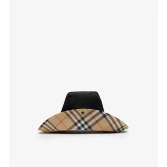 Sombrero de gabardina con ala a cuadros