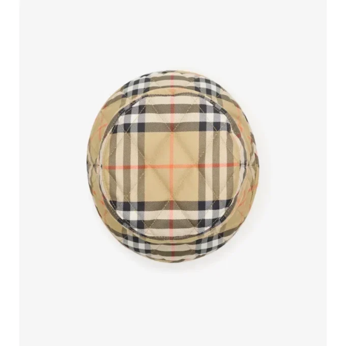Sombrero de pescador acolchado con forma de herradura Sombrero de pescador acolchado con forma de herradura
