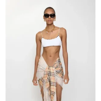 Top de bikini con ribete a cuadros Top de bikini con ribete a cuadros