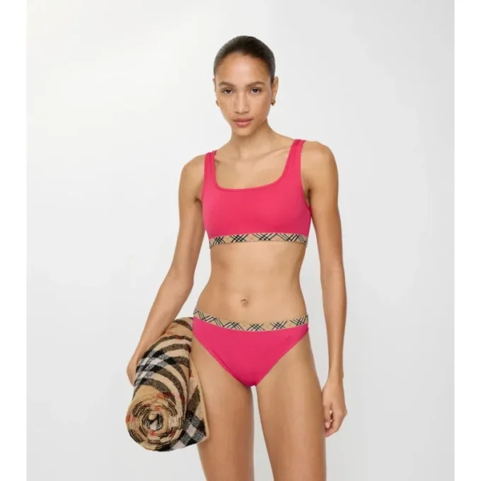 Top de bikini con ribete a cuadros