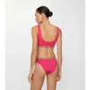 Top de bikini con ribete a cuadros