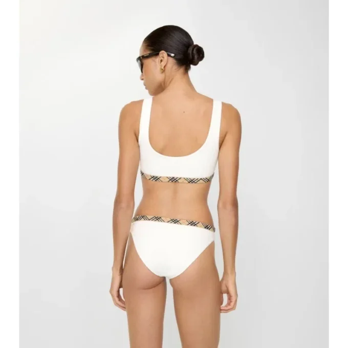 Top de bikini con ribete a cuadros Top de bikini con ribete a cuadros
