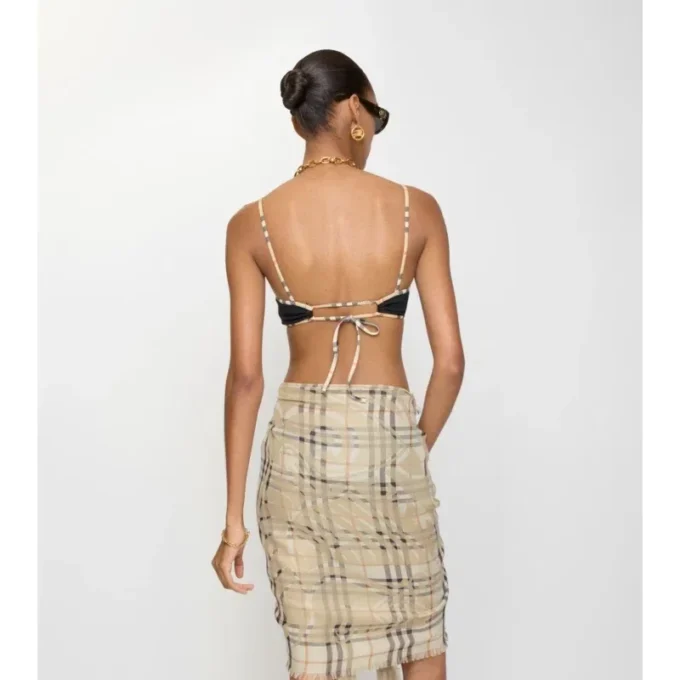 Top de bikini con ribete a cuadros Top de bikini con ribete a cuadros