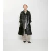 Trench Coat largo de piel repujada